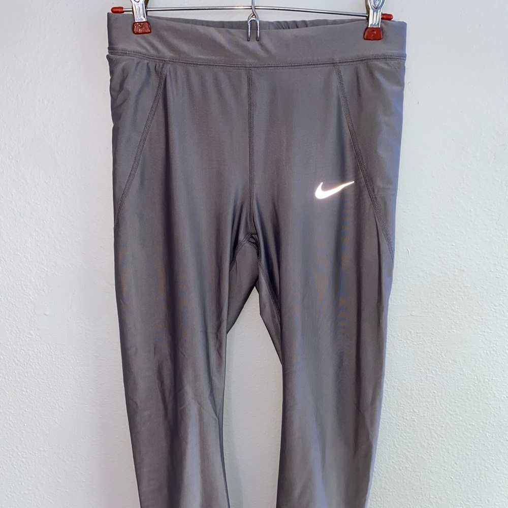 Silver/gray metallic 7/8 leggings